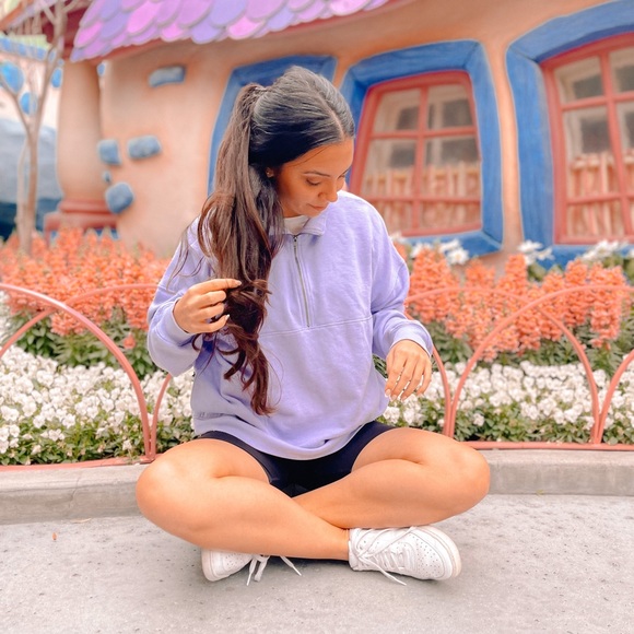 •Meet Me• - Picture 3 of 7